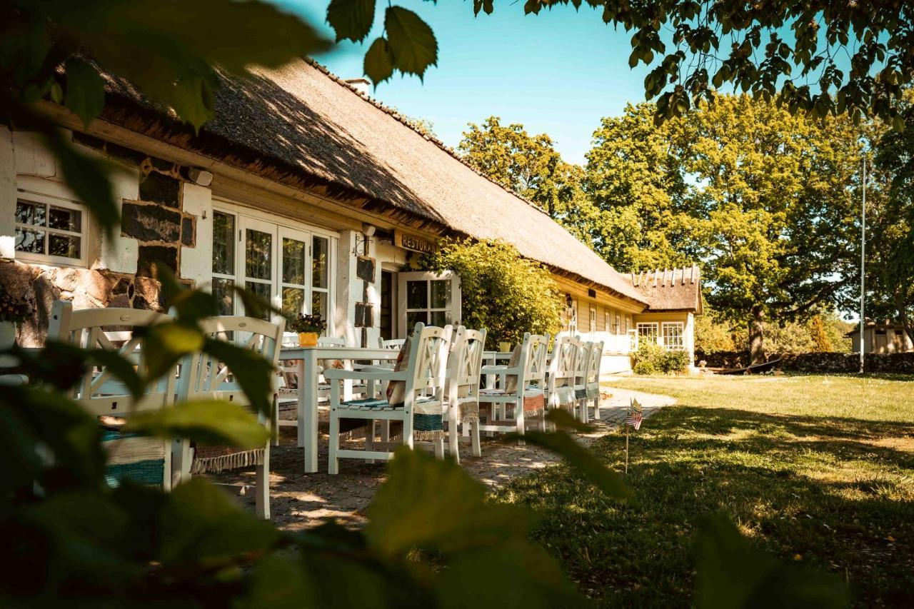Vanatoa Taluhotell Koguva Kültér fotó