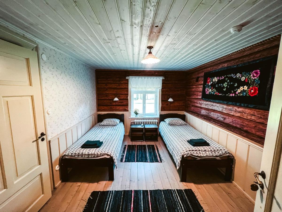 Vanatoa Taluhotell Koguva Kültér fotó
